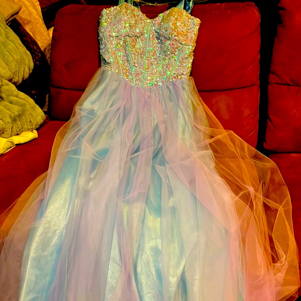 Beautiful blue prom dress